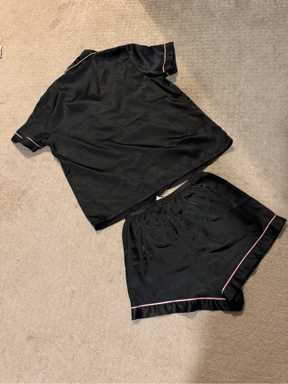 SHEIN Black Satin Short Sleeve Pajama Set with Pink Trim